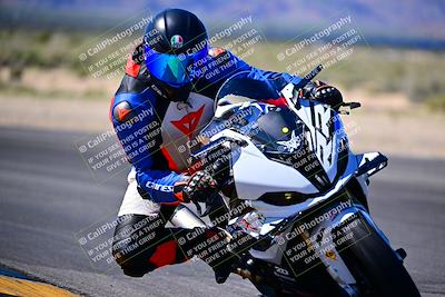 media/Mar-25-2024-Moto Forza (Mon) [[8d4319bd68]]/3-Intermediate Group/Session 3 (Turn 16 Inside)/